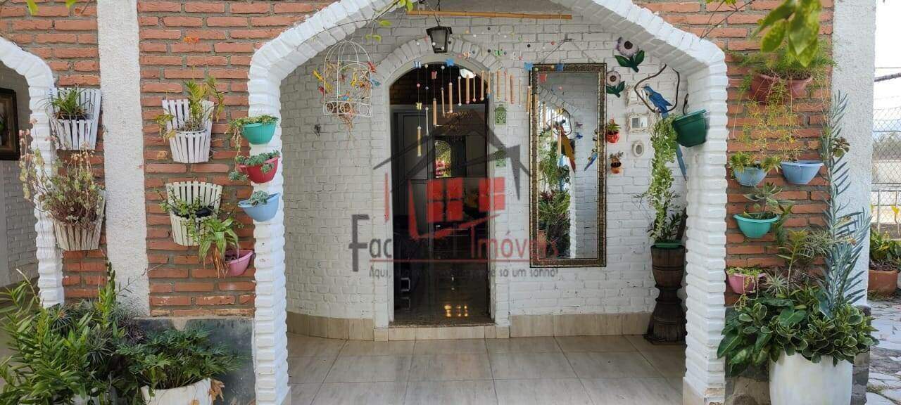 Casa à venda no Álvaro Camargos: 