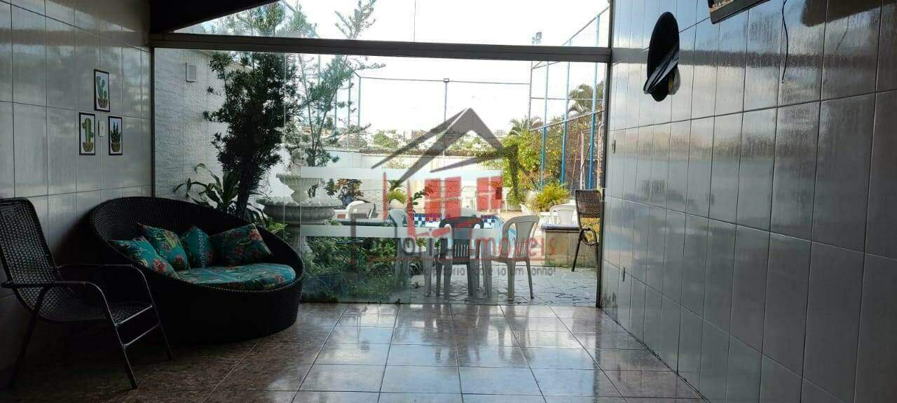 Casa à venda no Álvaro Camargos: 