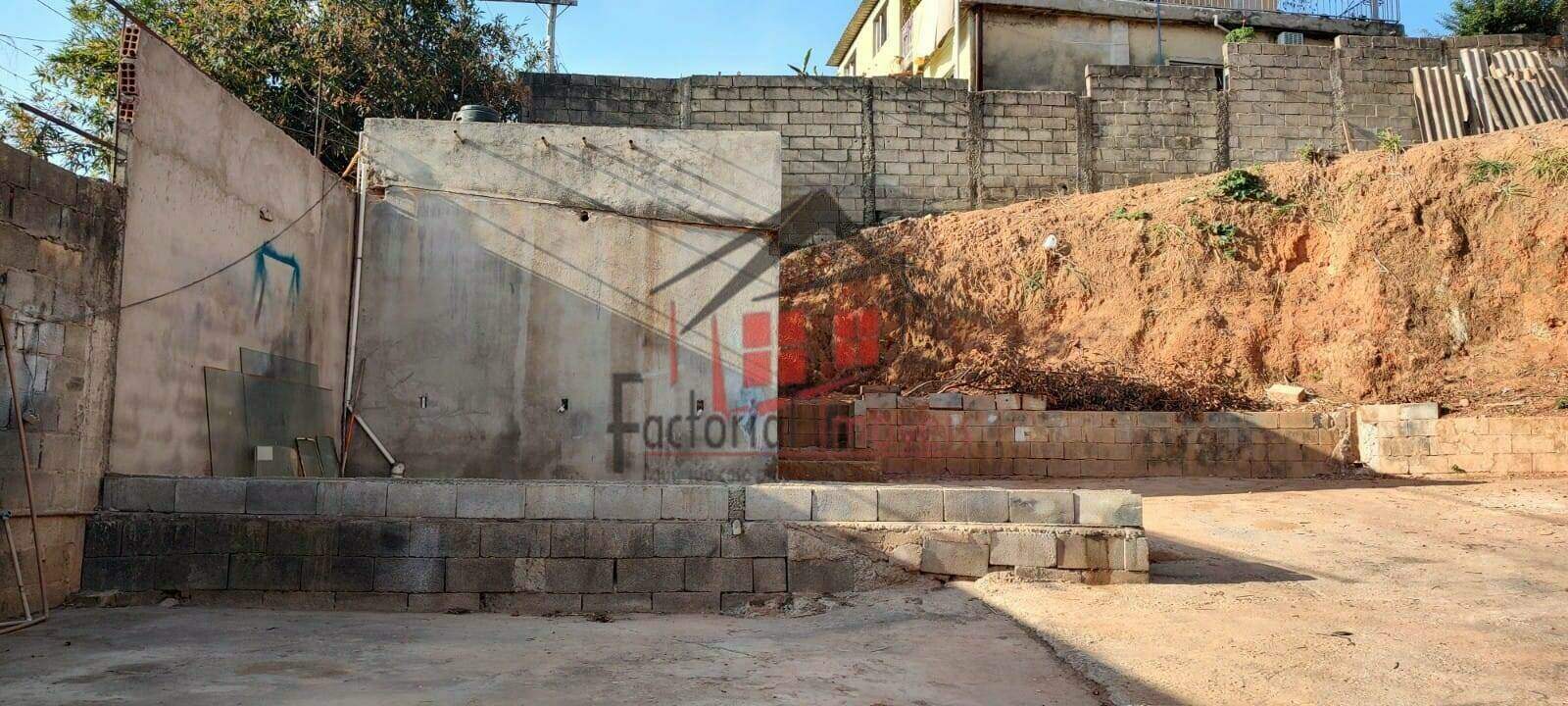 Área à venda no Jardim Alvorada: 