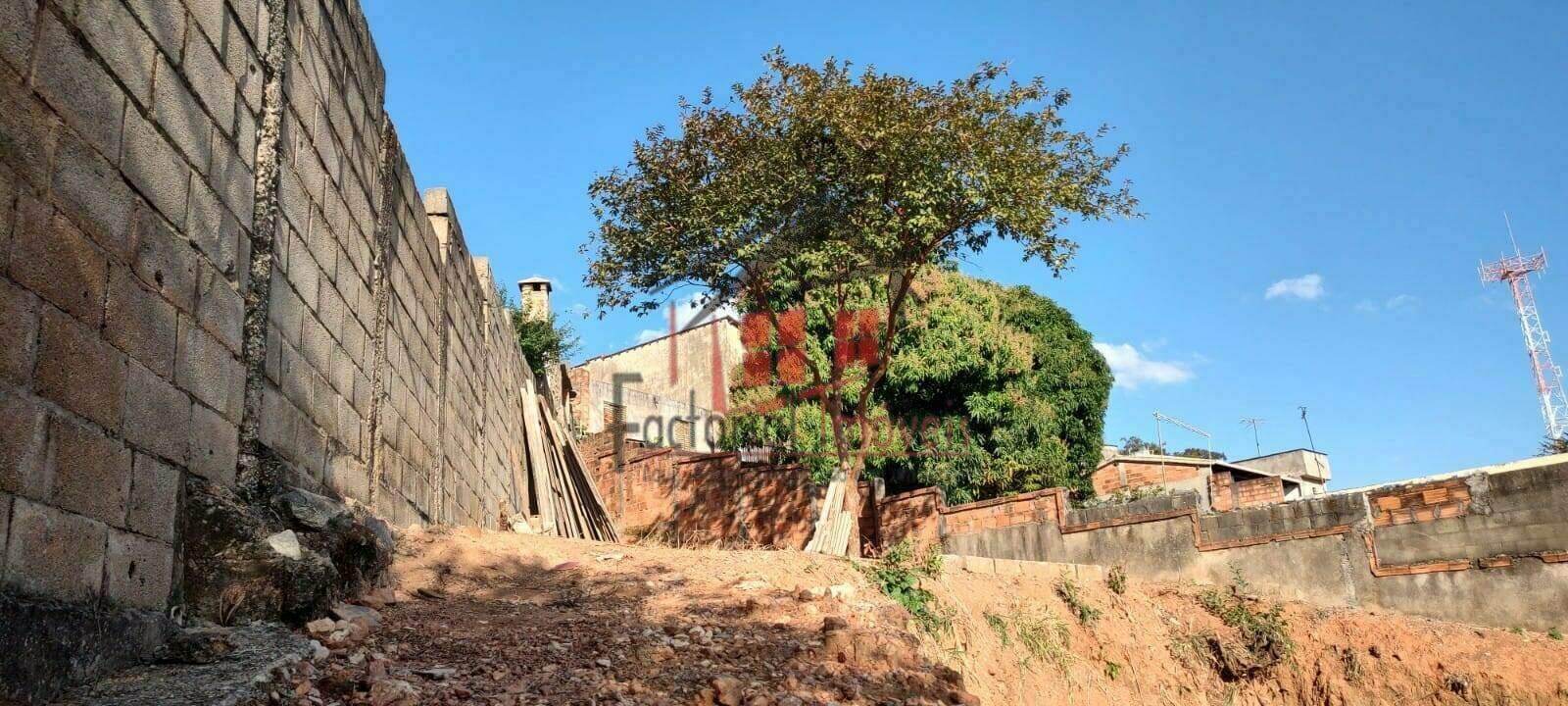 Área à venda no Jardim Alvorada: 