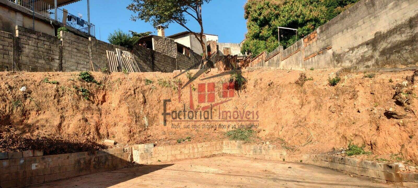 Área à venda no Jardim Alvorada: 