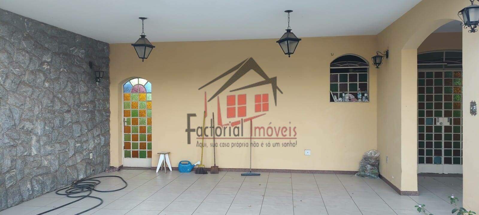 Casa à venda no Novo Glória: 