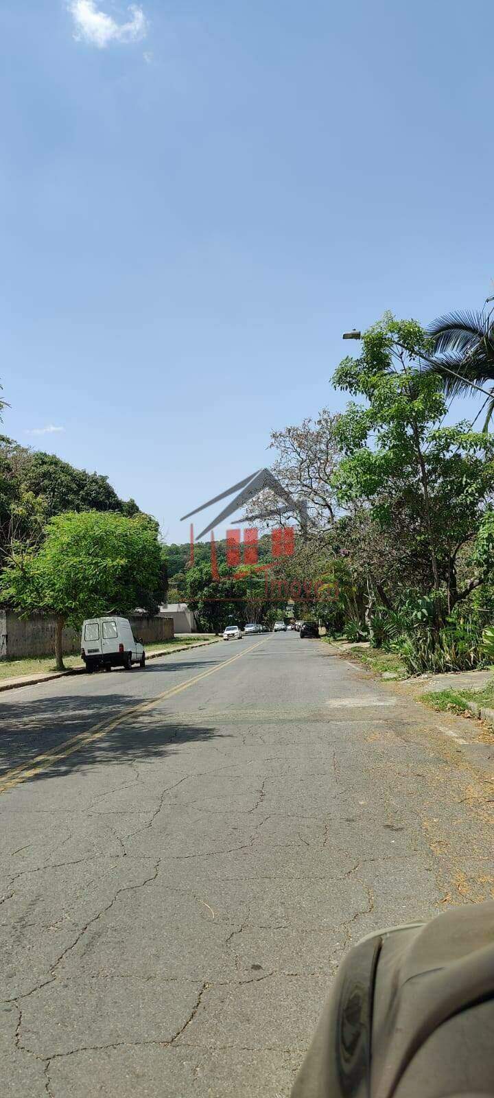 Área à venda no Braúnas: 