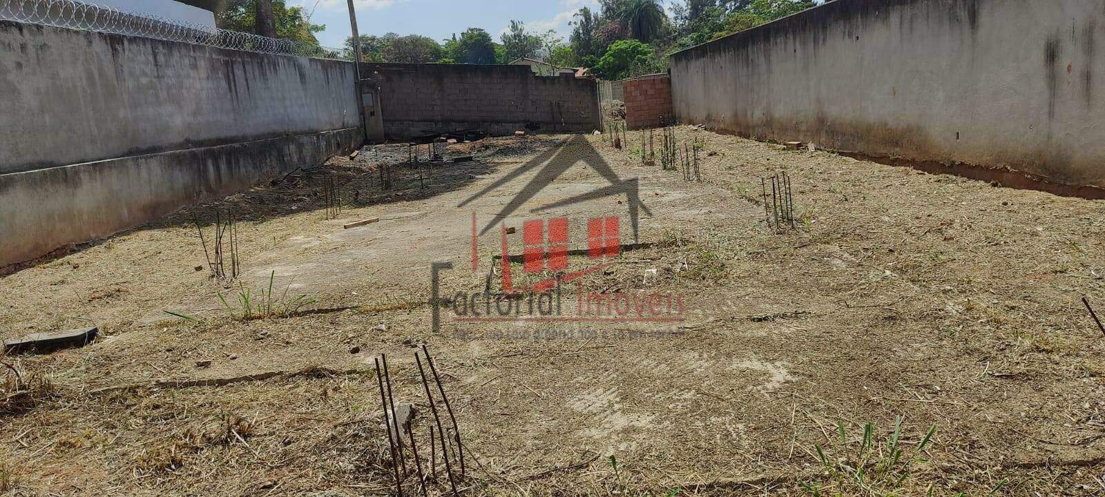 Área à venda no Braúnas: 