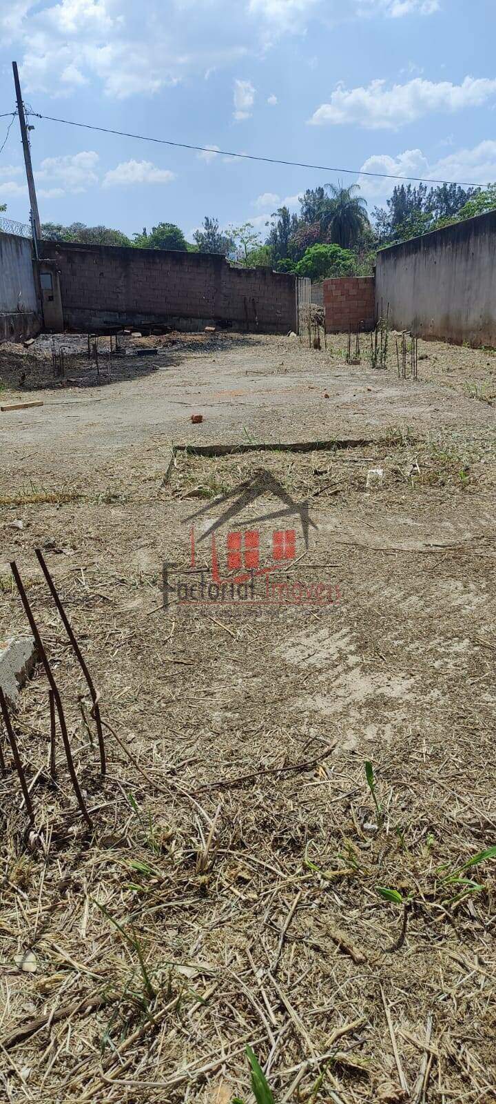 Área à venda no Braúnas: 