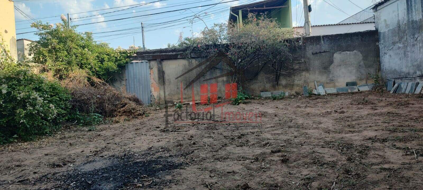 Terreno à venda no Novo Glória: 