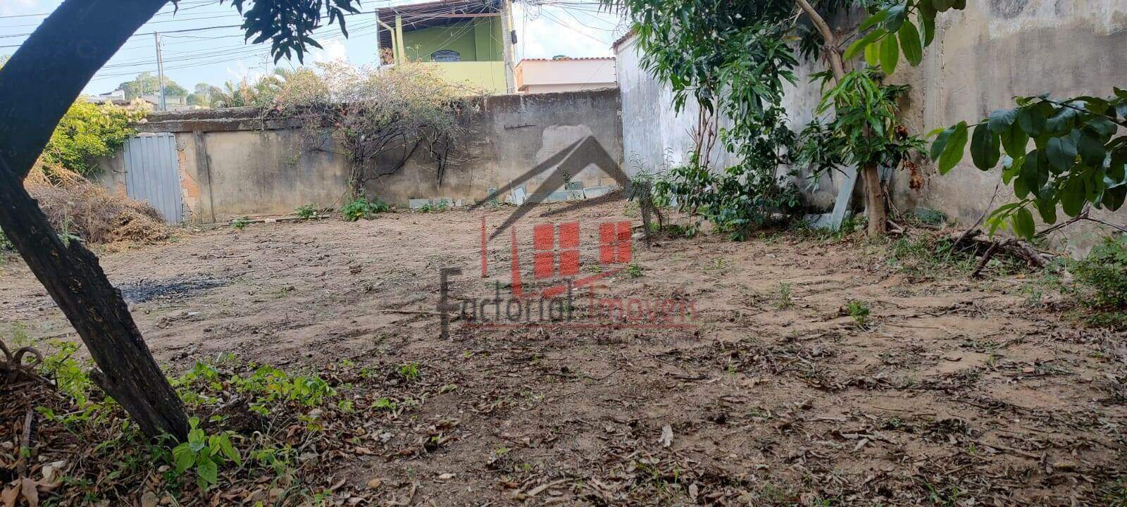 Terreno à venda no Novo Glória: 