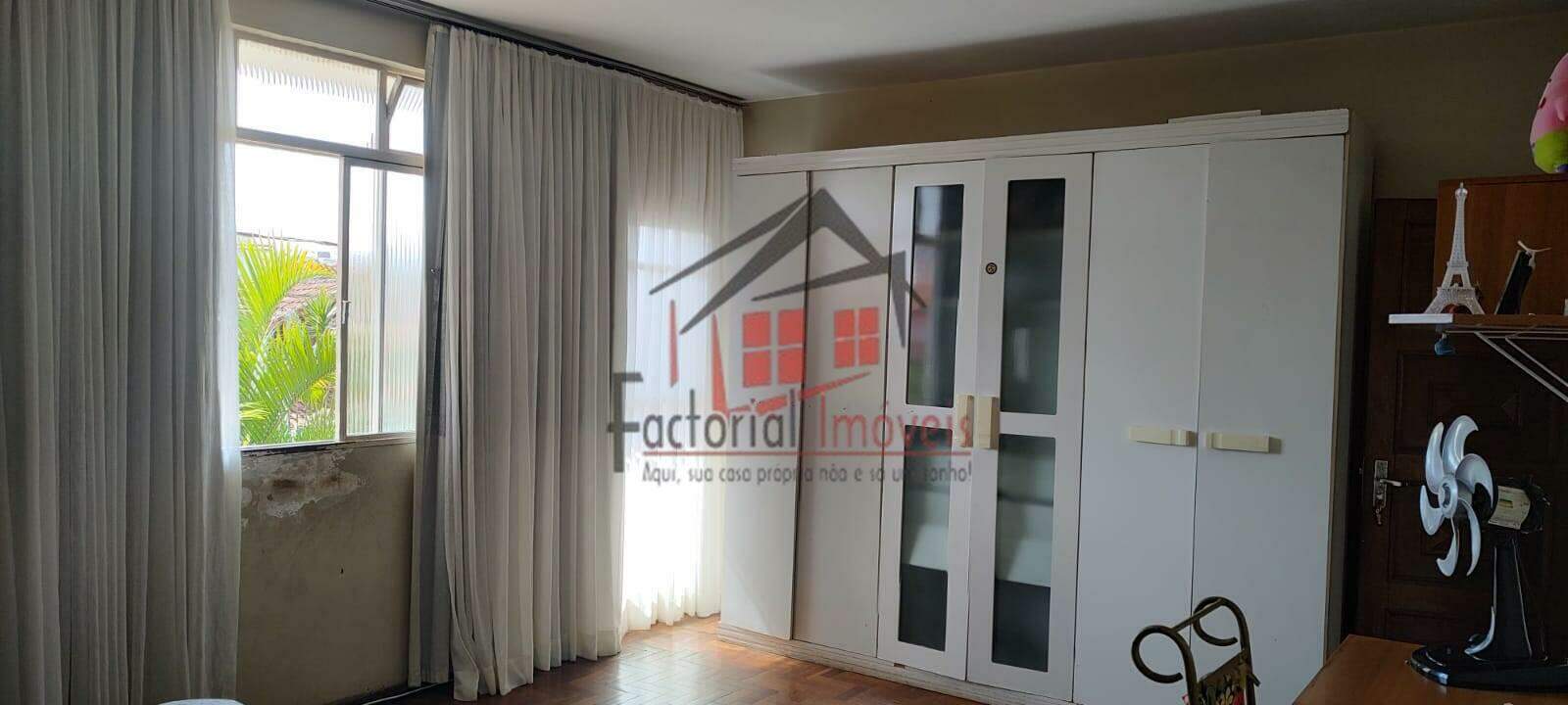 Casa à venda no Caiçara-Adelaide: 