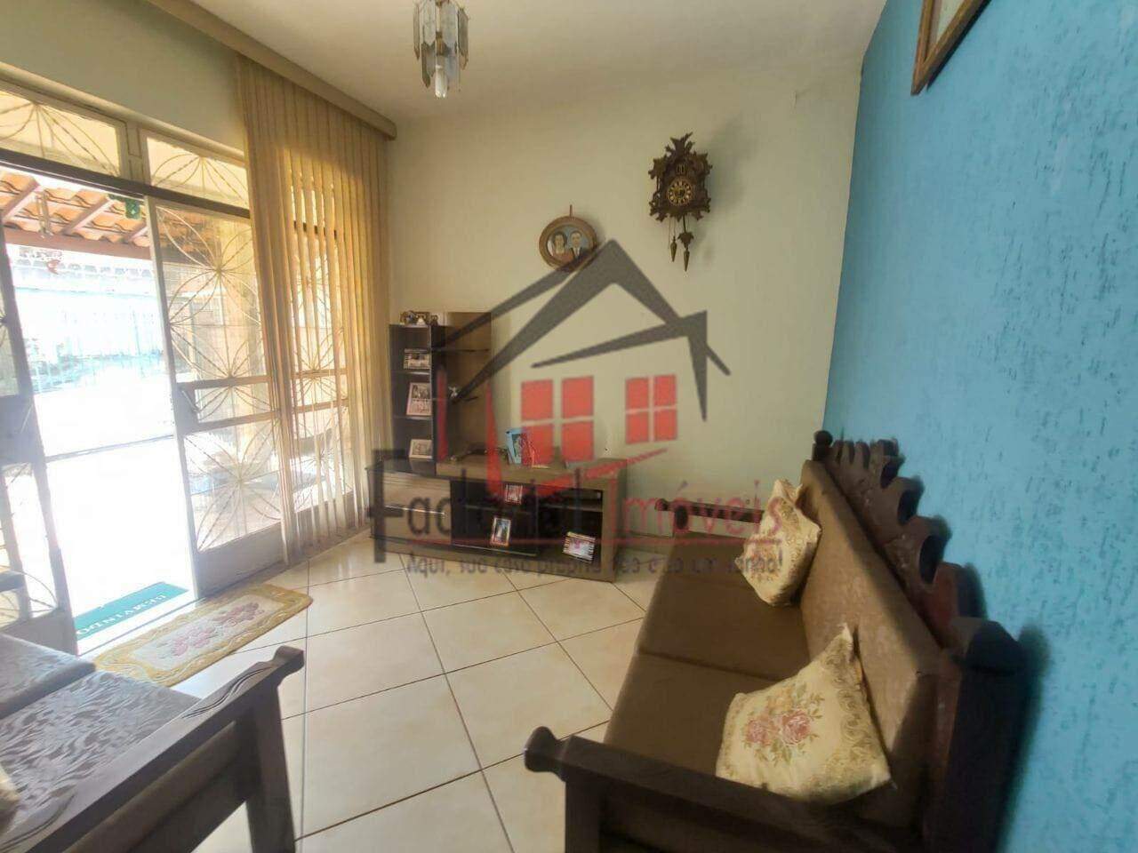 Casa à venda no Jardim Pérola: 