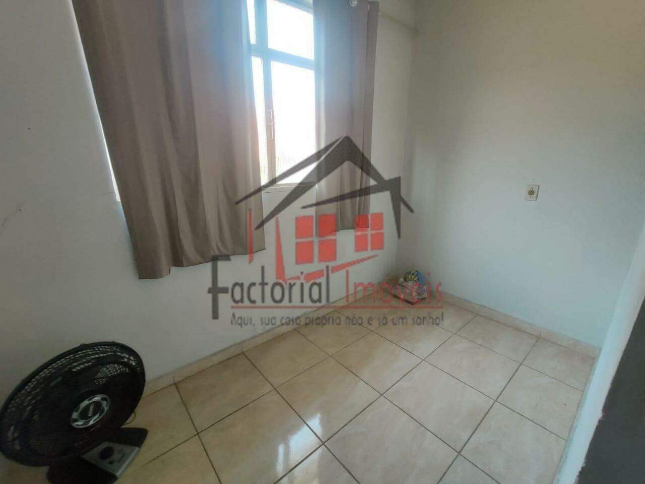 Casa à venda no Jardim Pérola: 