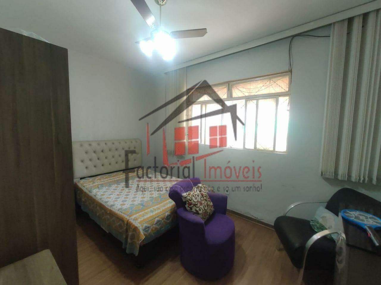 Casa à venda no Jardim Pérola: 