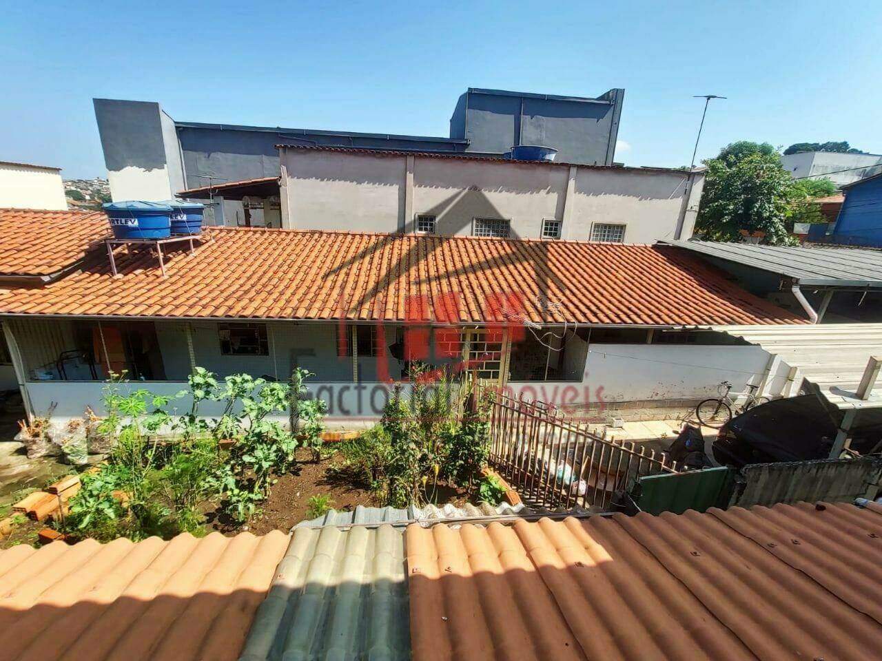 Área à venda no Jardim Pérola: 