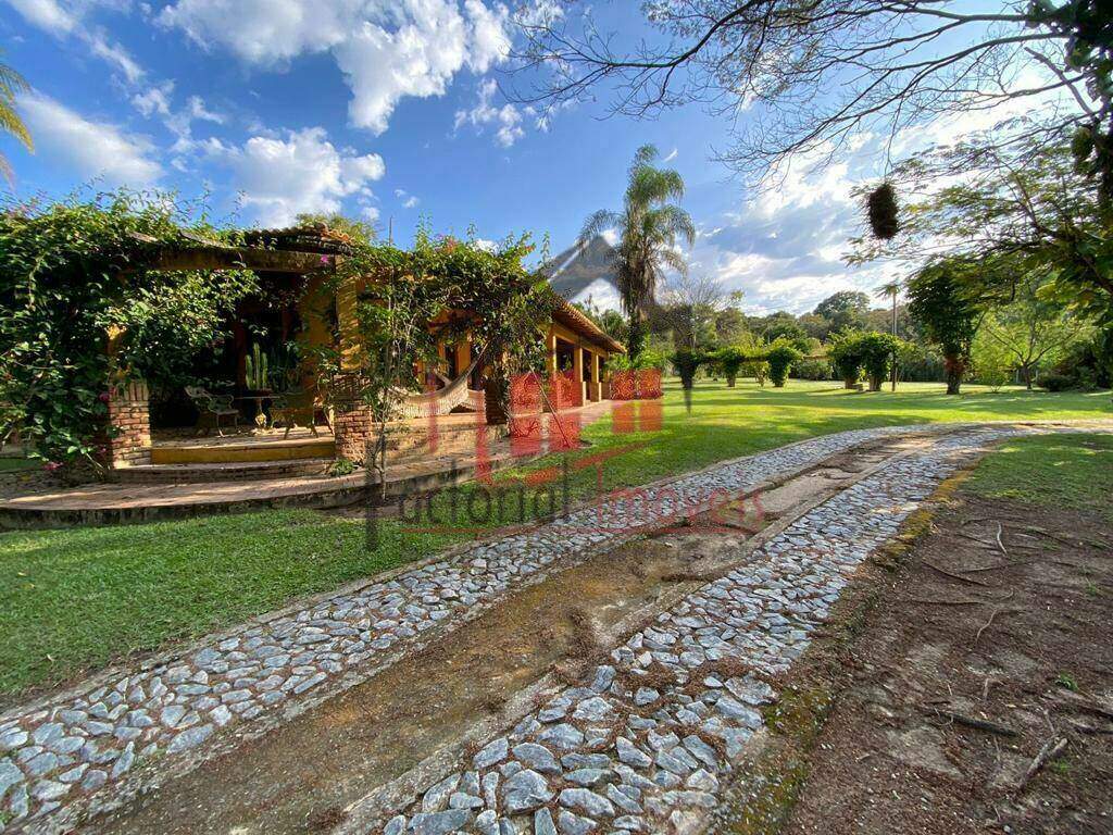 Chácara à venda no Campo Alegre: 