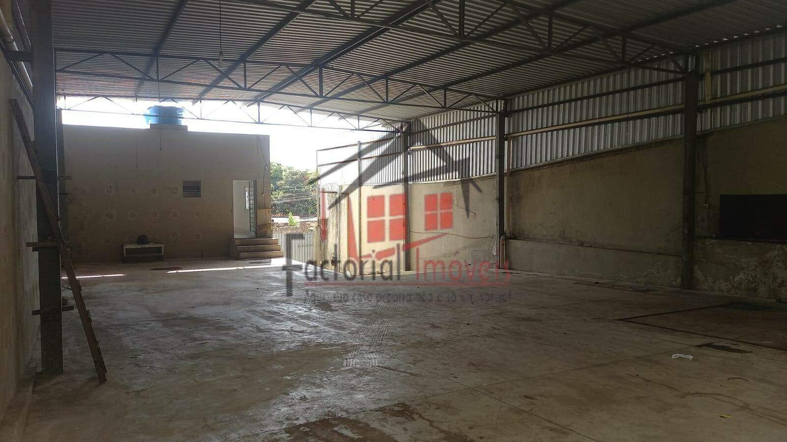 Galpão à venda no Glória: 