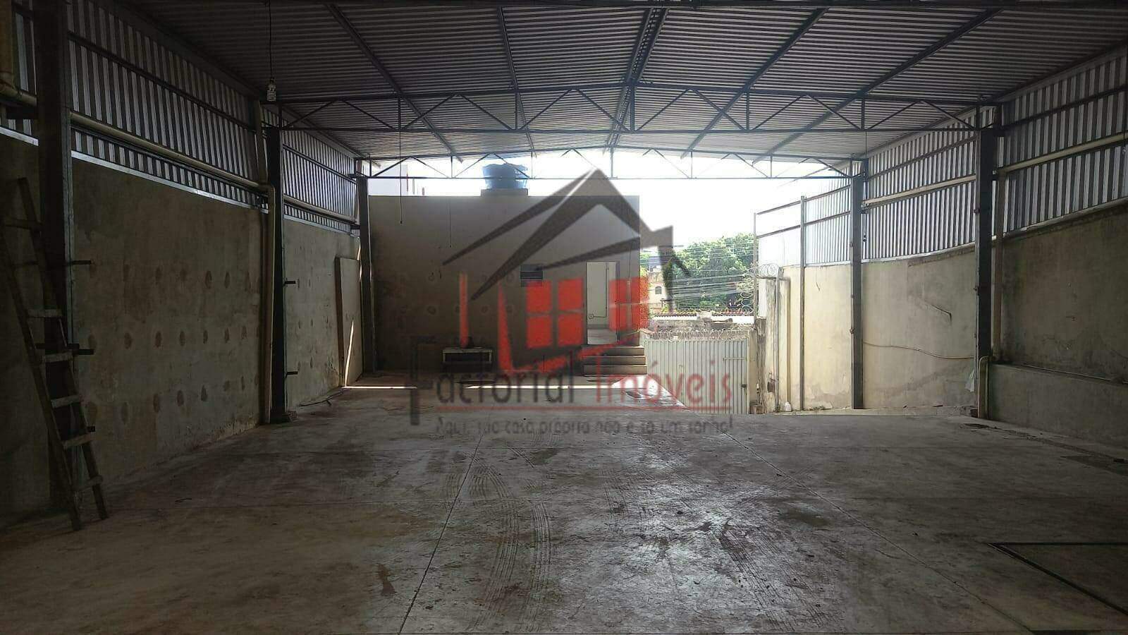Galpão à venda no Glória: 