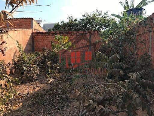 Área à venda no Santa Lúcia: 