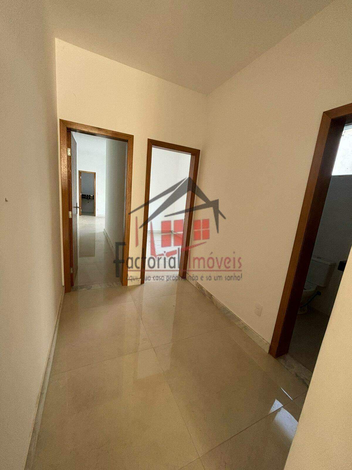 Casa à venda no Vale das Orquídeas: 