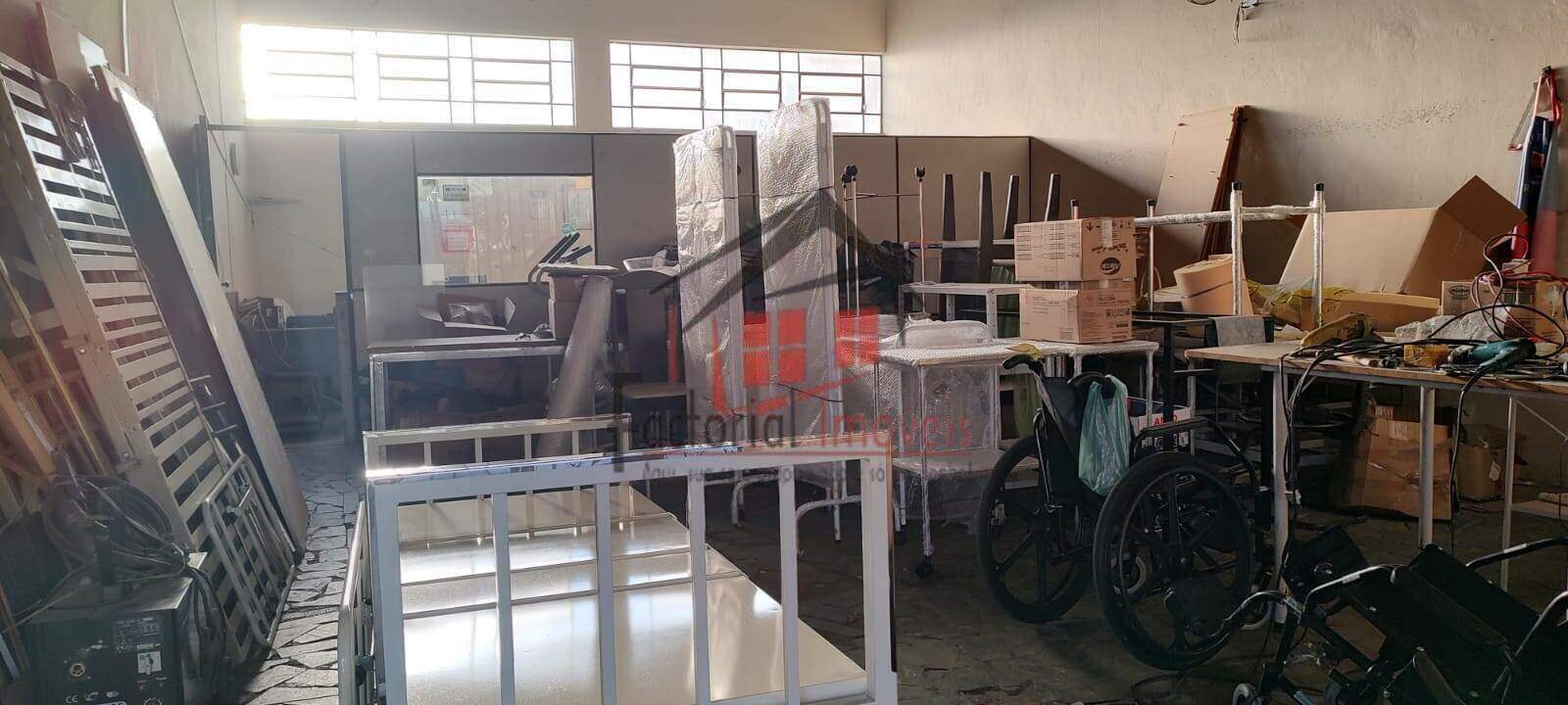 Galpão à venda no Novo Glória: 