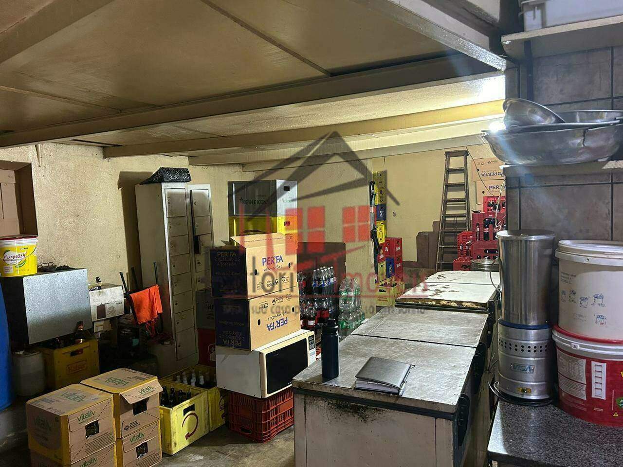 Ponto Comercial à venda no Glória: 