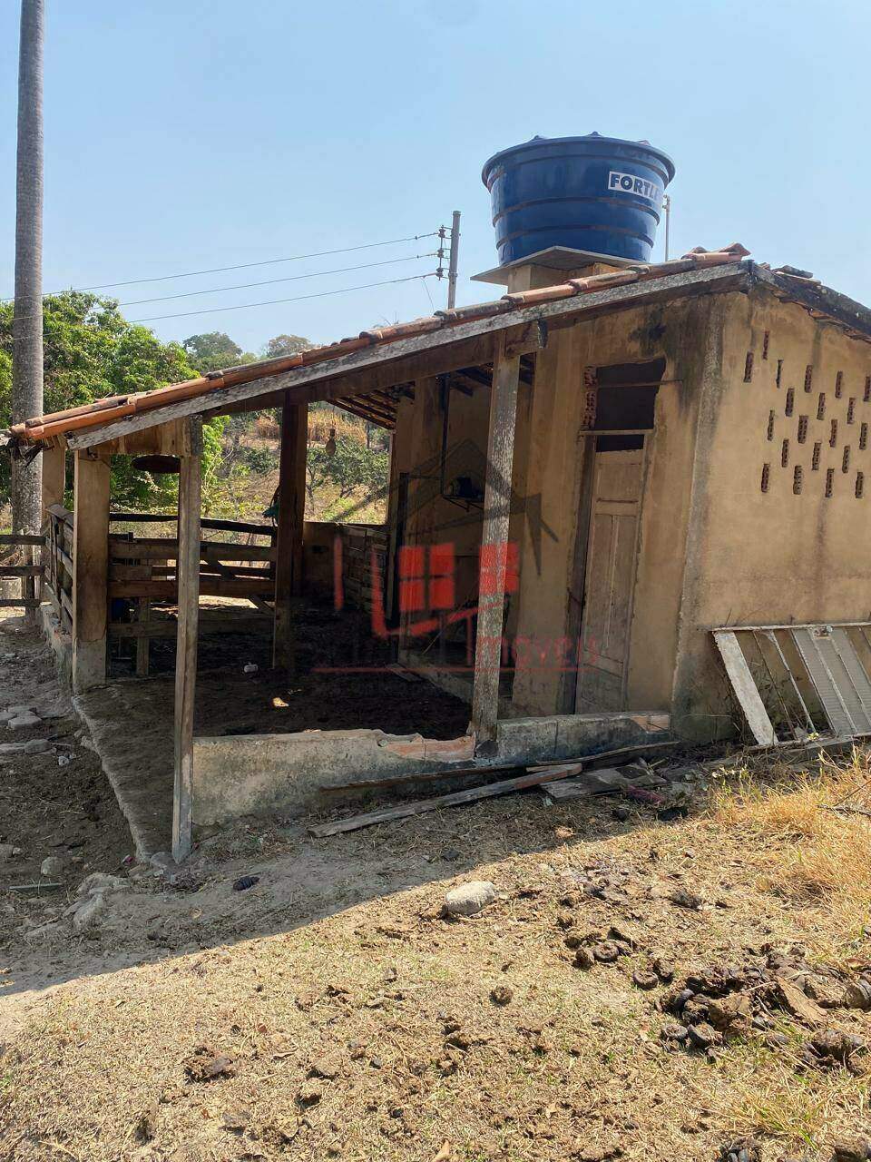 Chácara à venda no Floresta Encantada: 