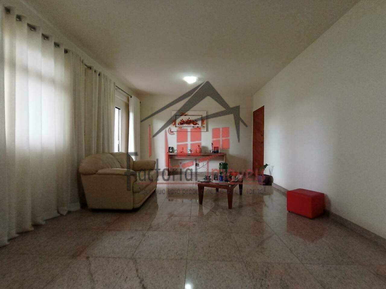 Apartamento à venda no Itapoã: 