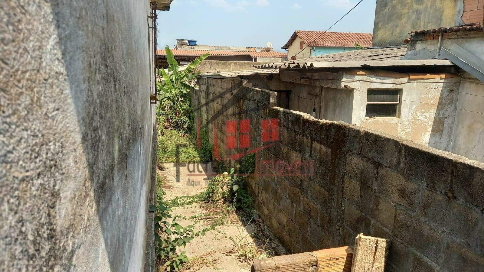 Terreno à venda no Coqueiros: 