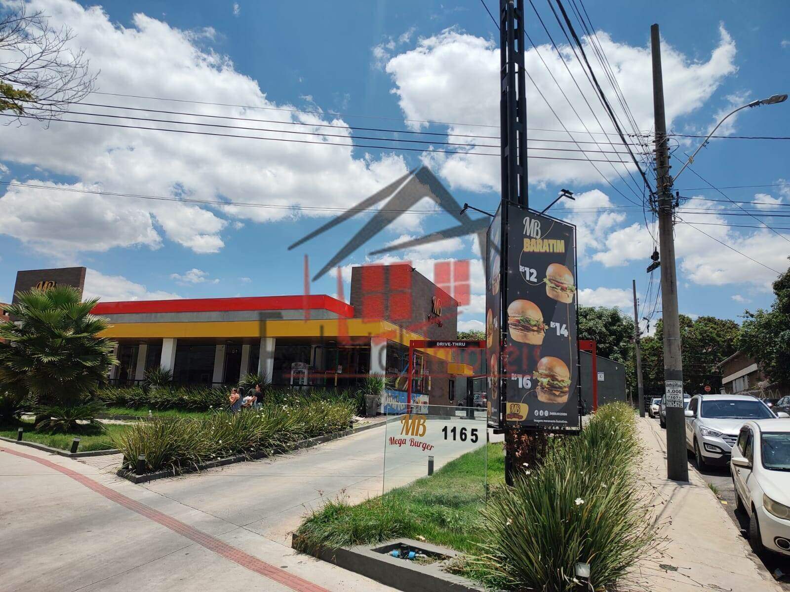 Ponto Comercial à venda no Glória: 