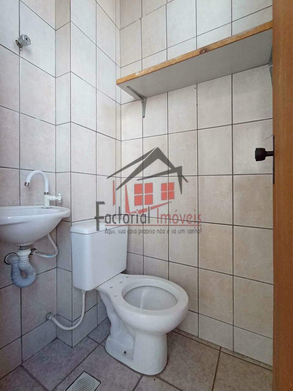 Sala à venda no Inconfidência: 