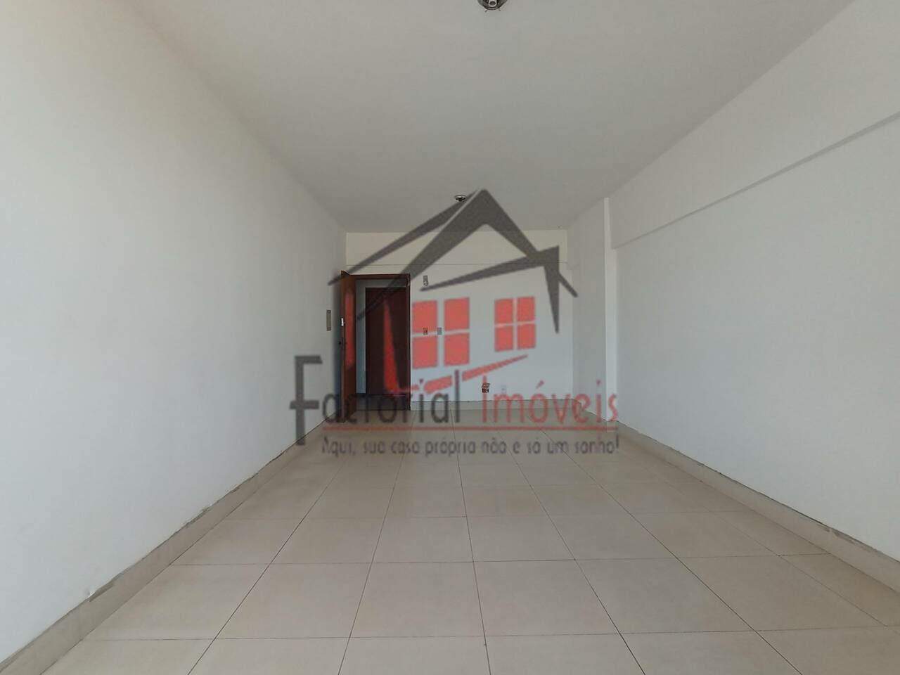 Sala à venda no Inconfidência: 