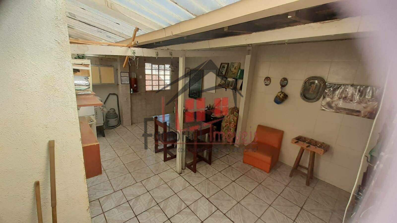 Casa à venda no Alípio de Melo: 