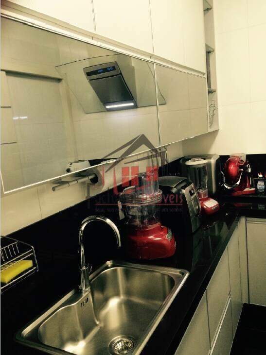 Apartamento à venda no Castelo: 