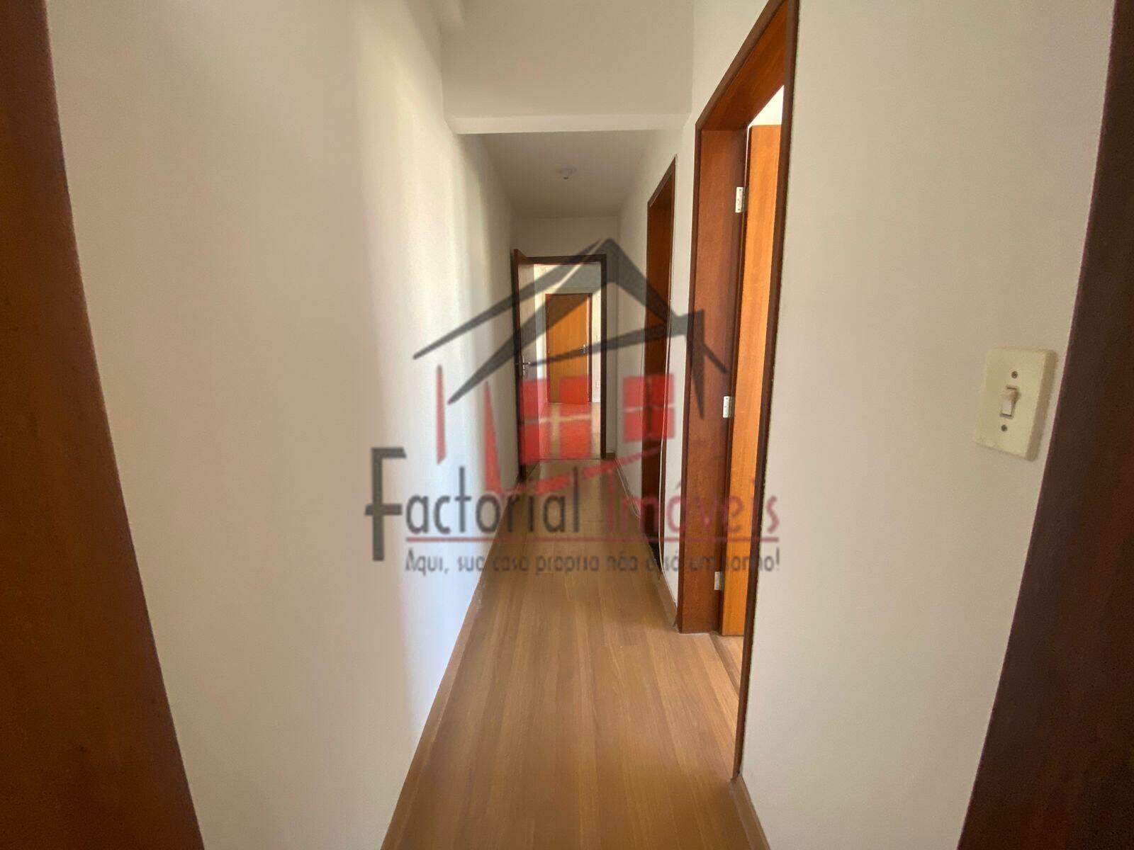 Apartamento à venda no Parque Turistas: 