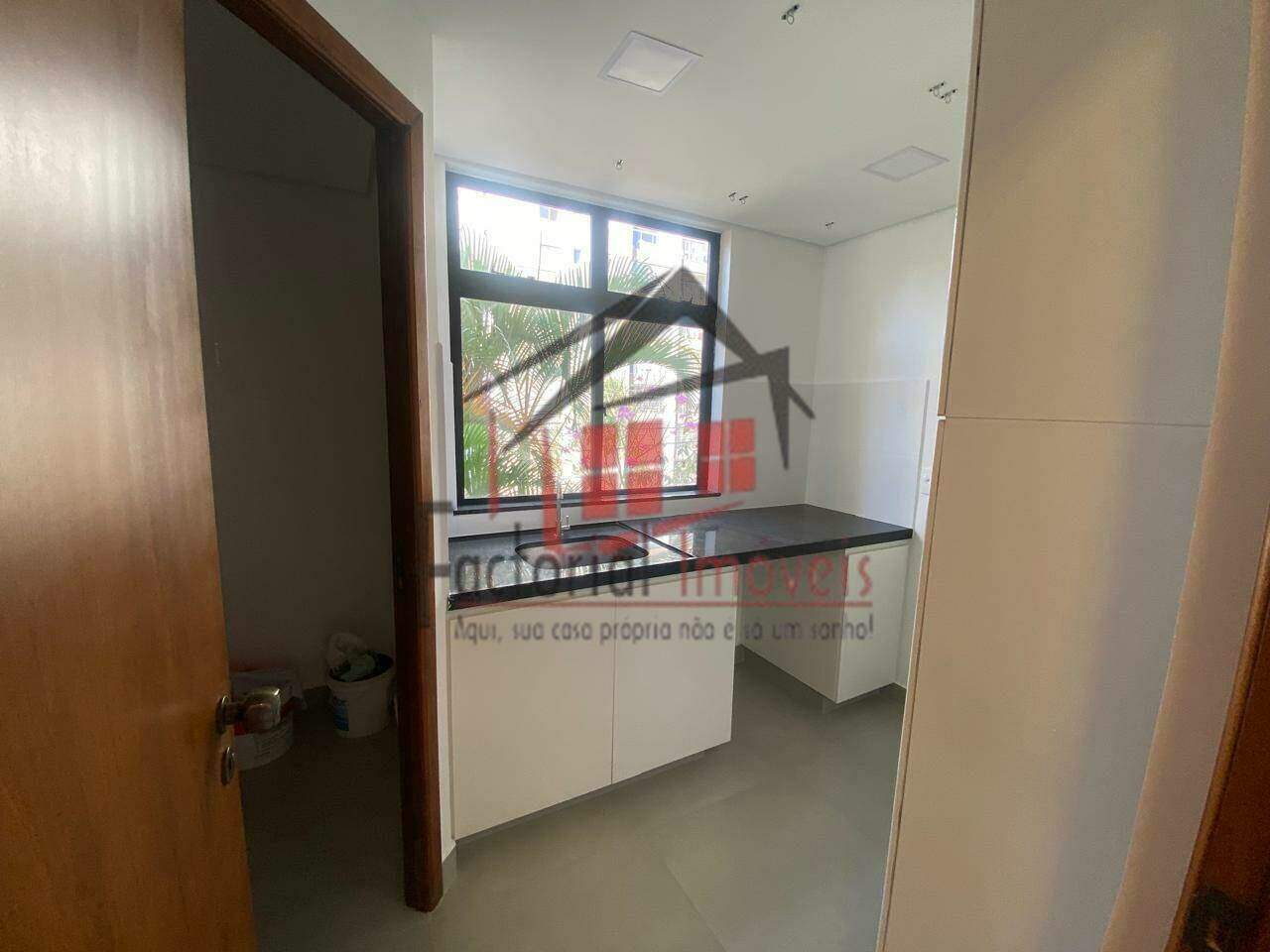 Apartamento à venda no Castelo: 