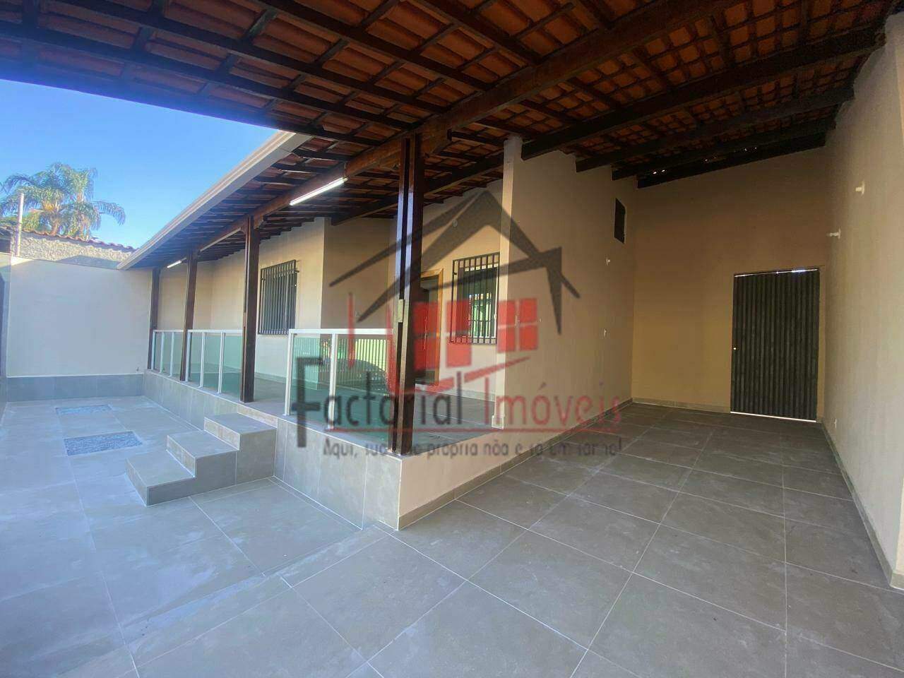 Casa à venda no Serrano: 