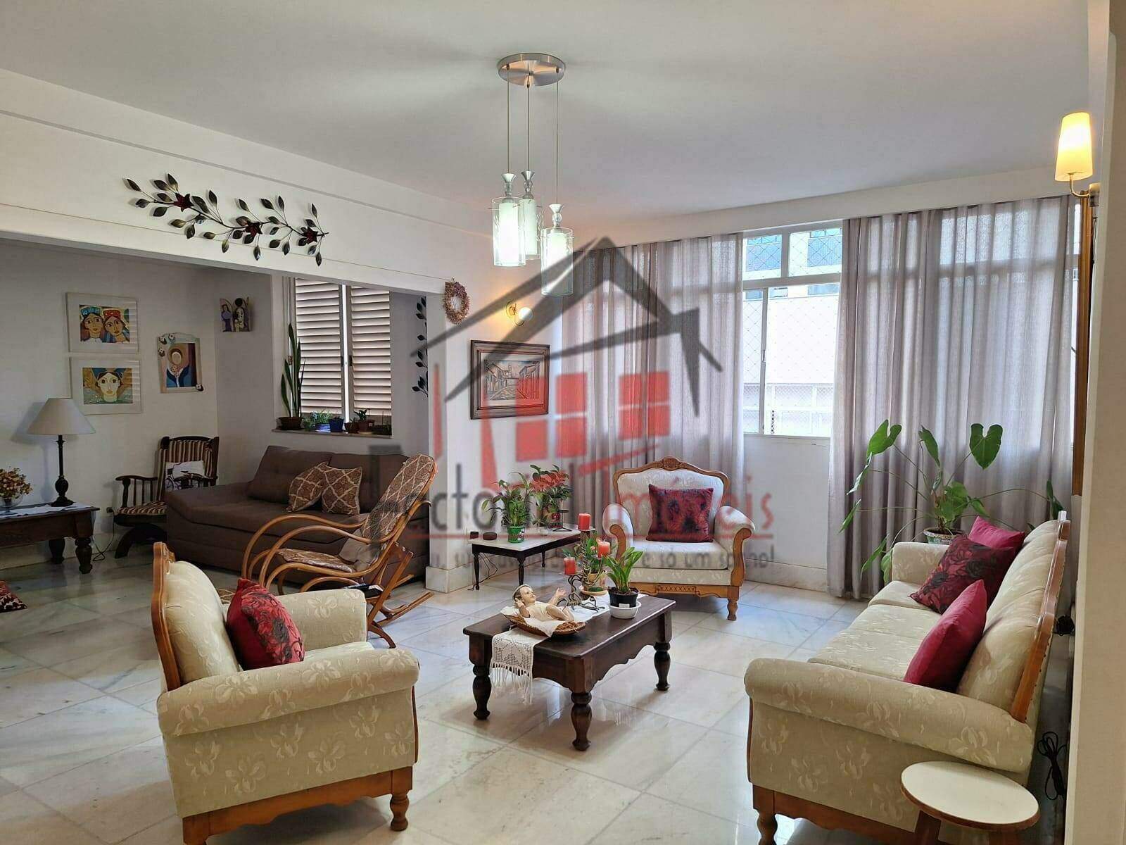 Apartamento à venda no Funcionários: 