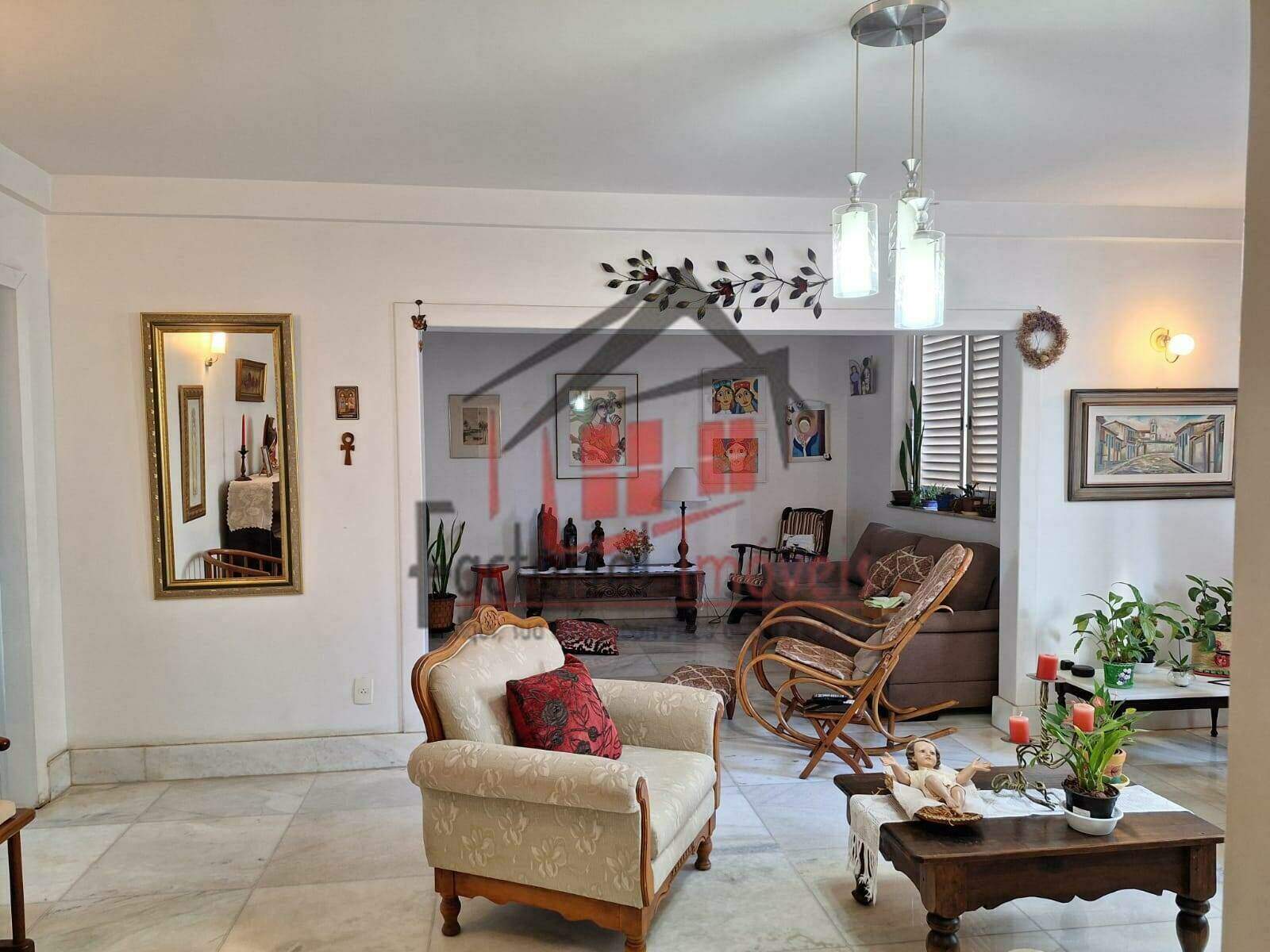 Apartamento à venda no Funcionários: 