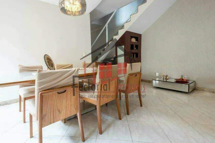 Casa à venda no Castelo: 