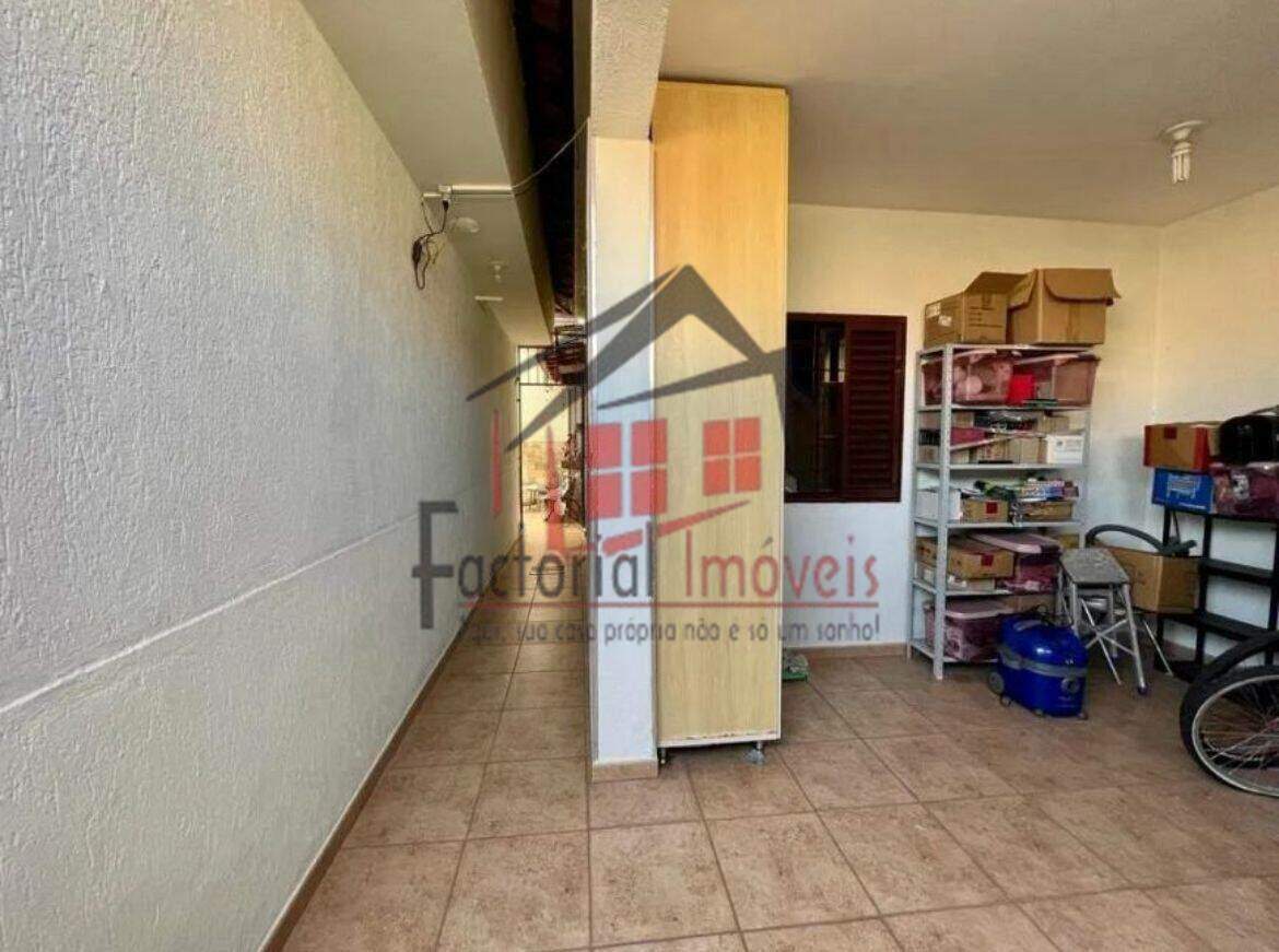 Casa à venda no Alípio de Melo: 