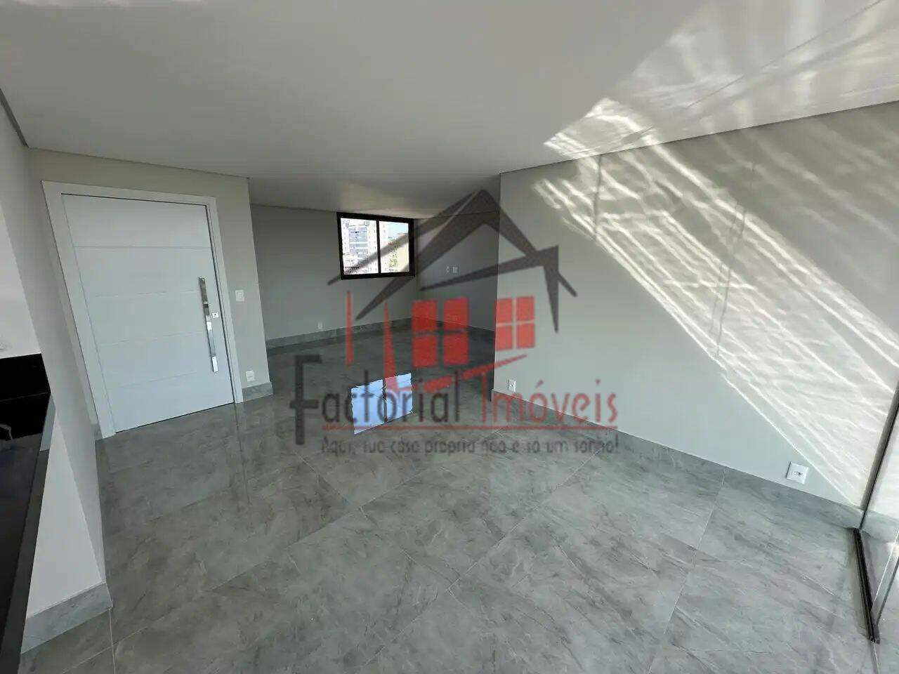 Apartamento à venda no Castelo: 