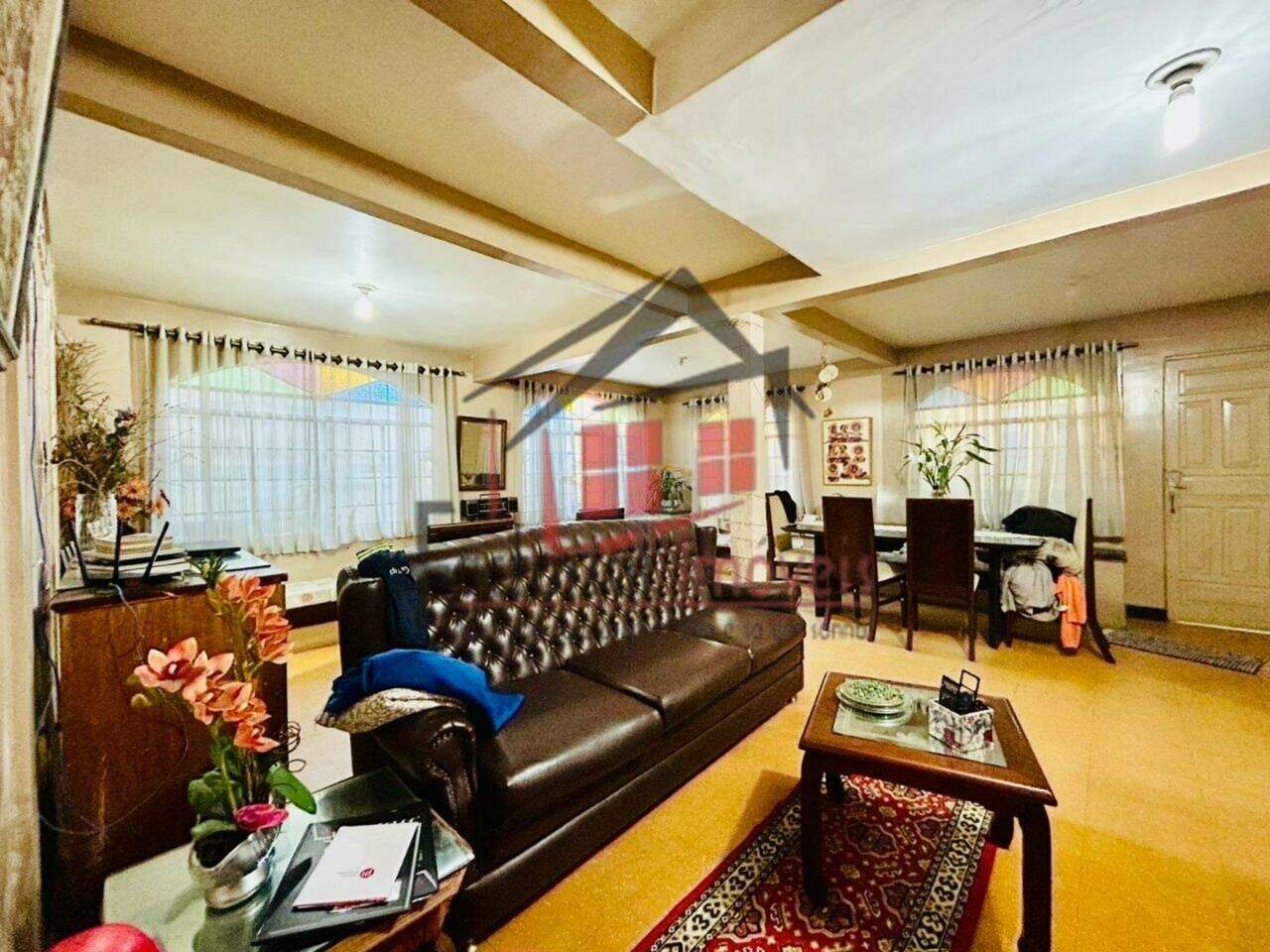 Casa à venda no Alípio de Melo: 