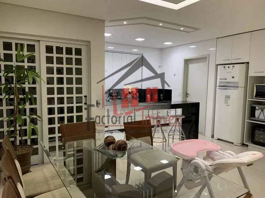 Casa à venda no Serrano: 