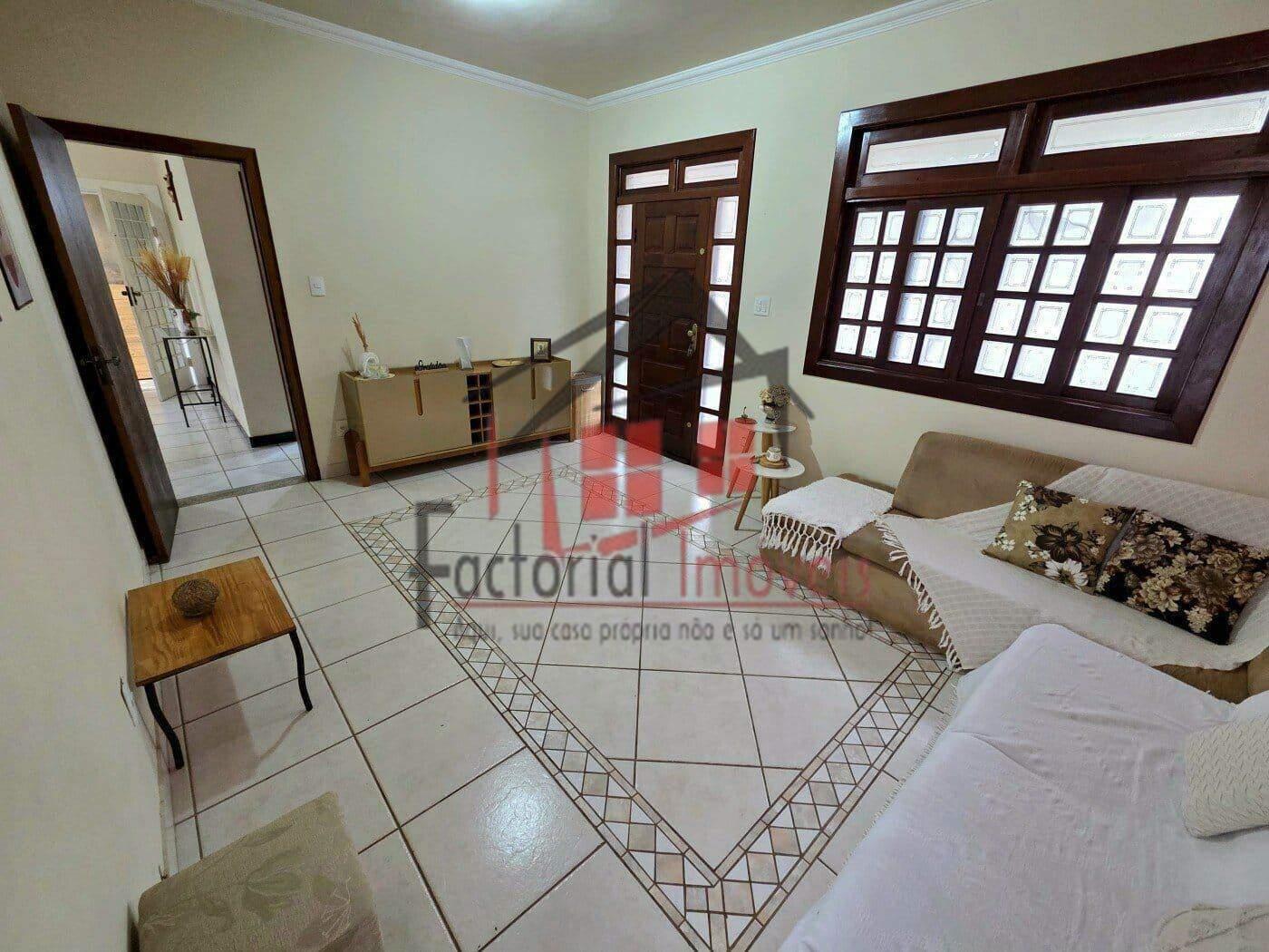 Casa à venda no Serrano: 