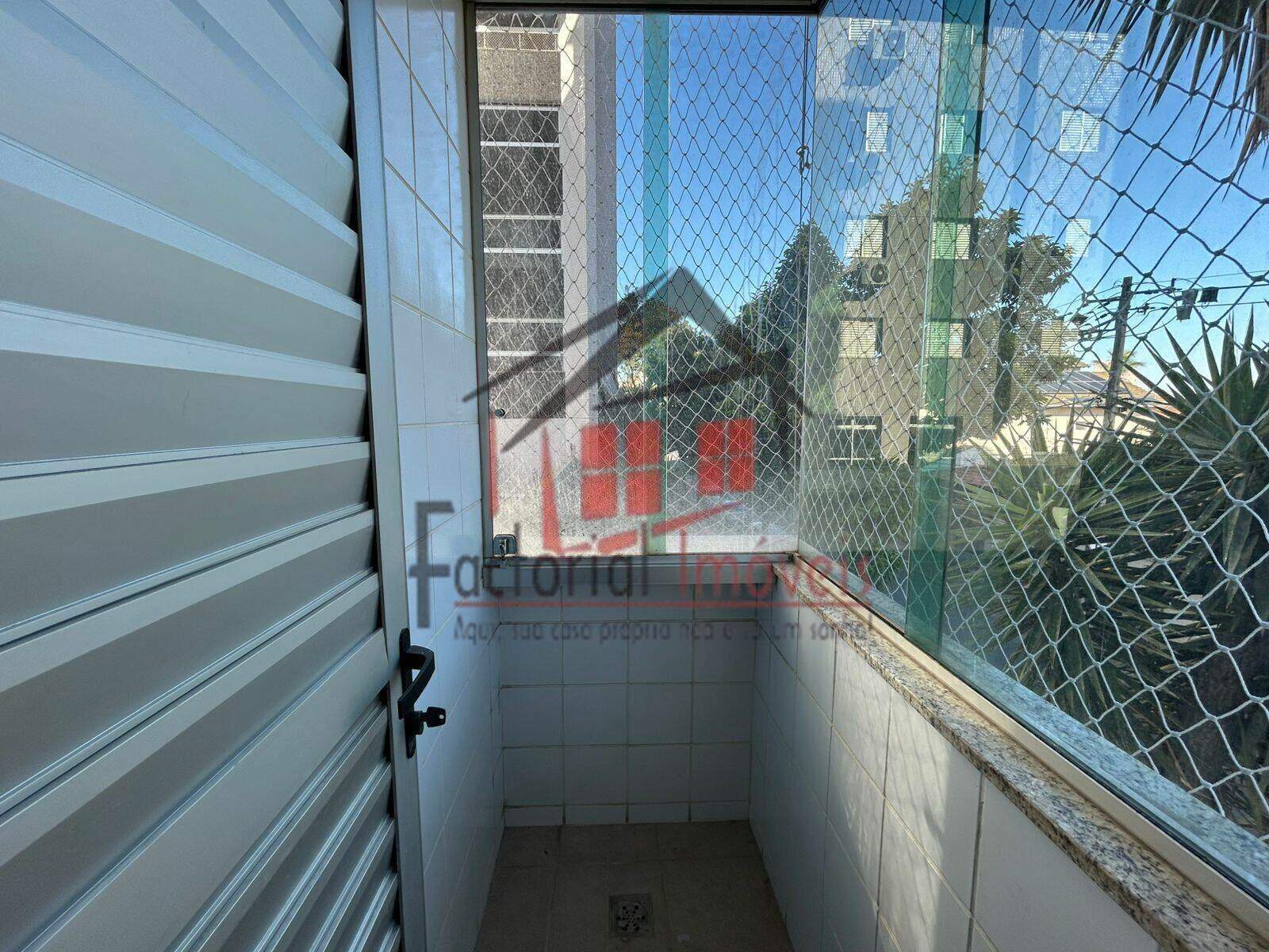 Apartamento à venda no Itapoã: 