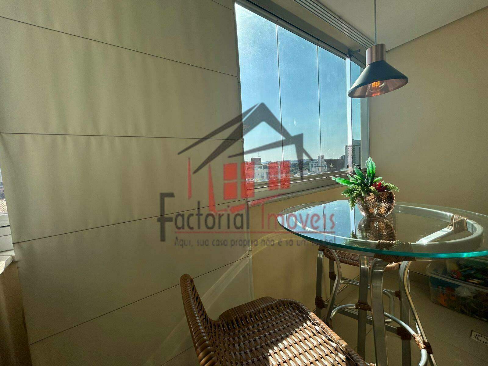 Apartamento à venda no Castelo: 