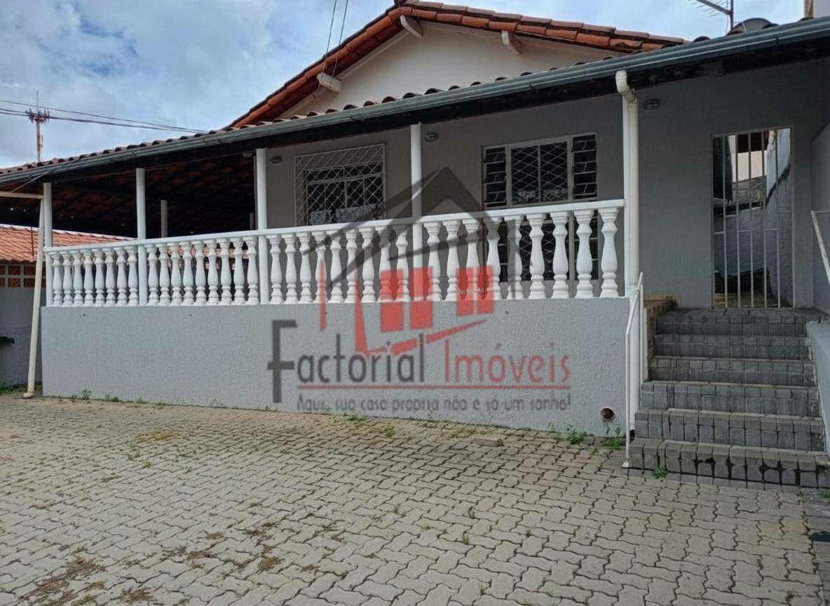 Casa à venda no Alípio de Melo: 