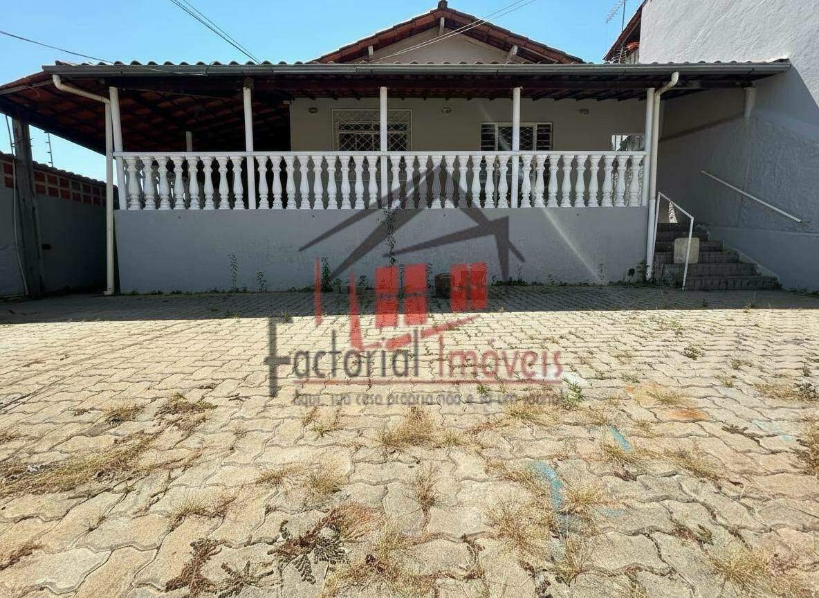 Casa à venda no Alípio de Melo: 