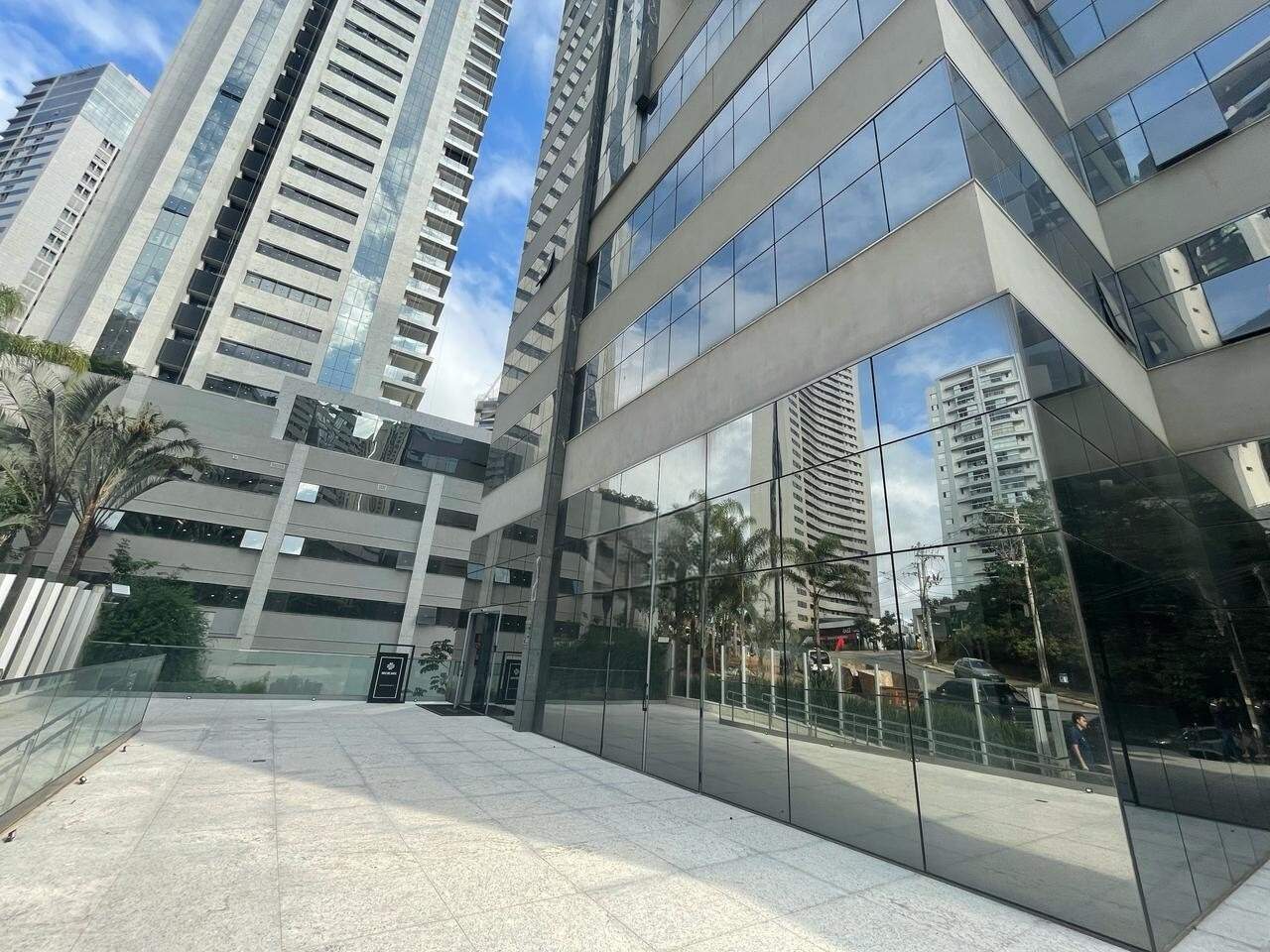 Sala para aluguel no Vila da Serra: 