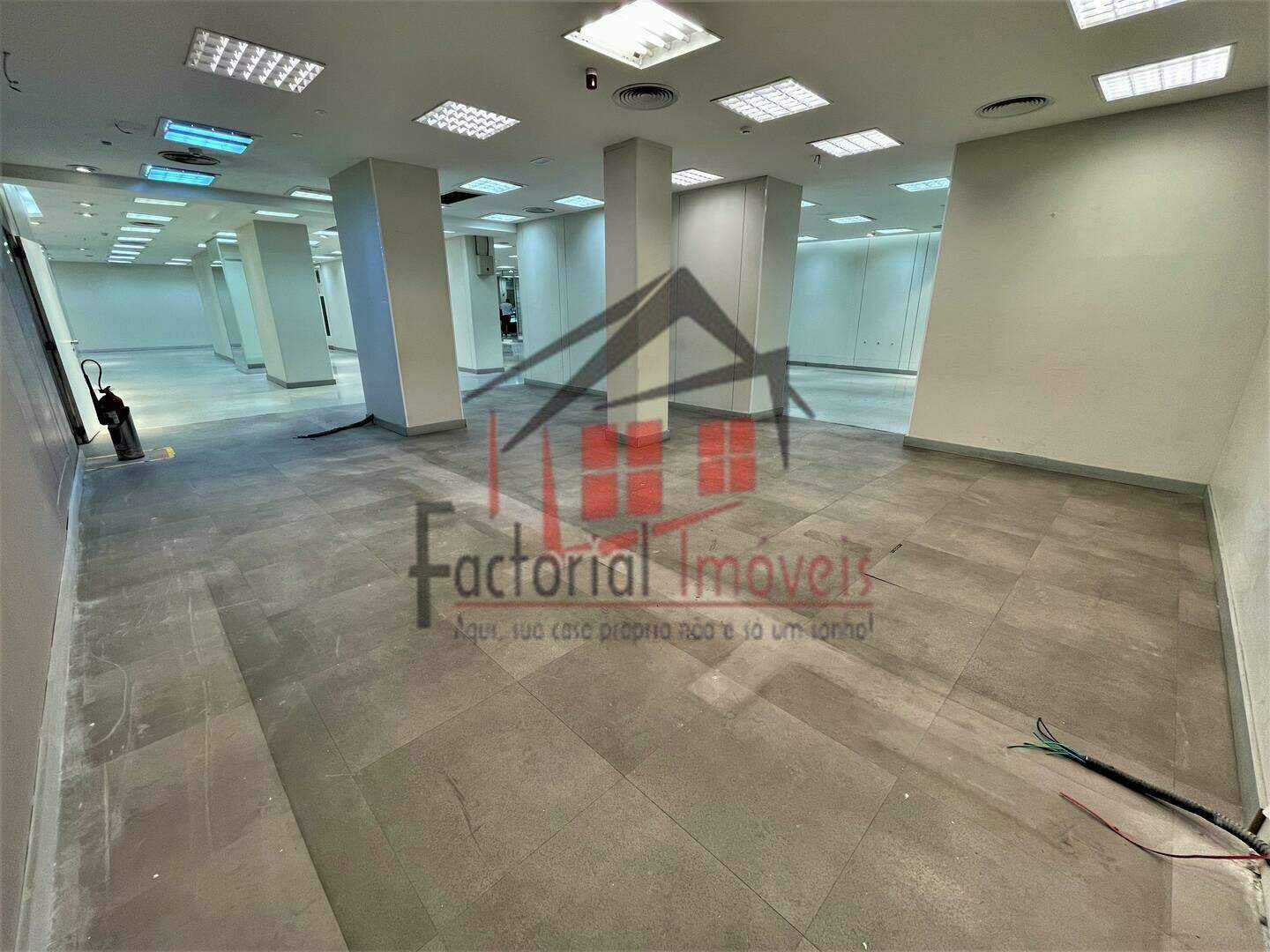 Loja para aluguel no Centro: 