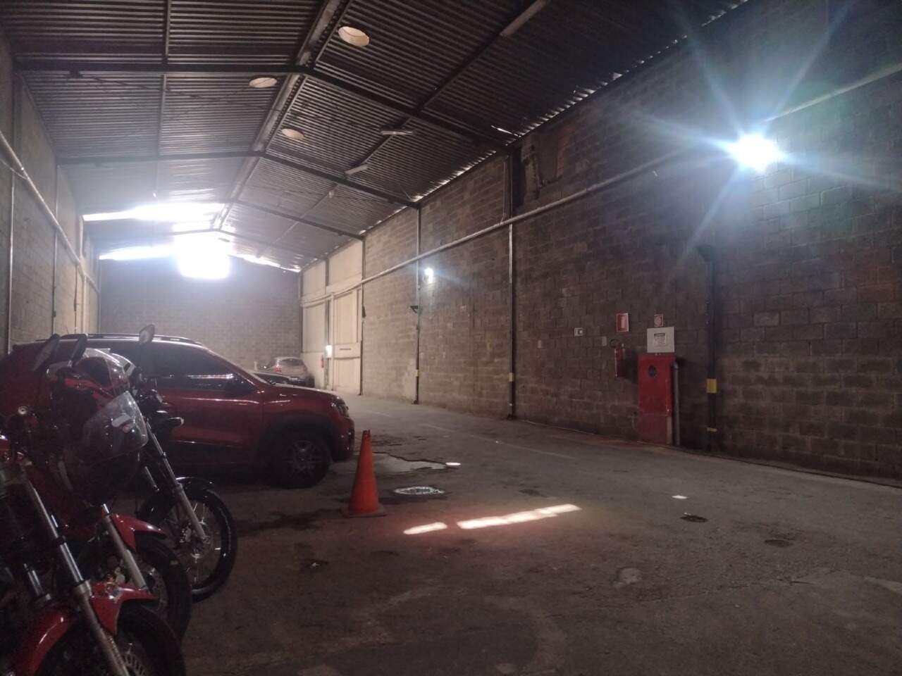 Galpão para aluguel no Barro Preto: 