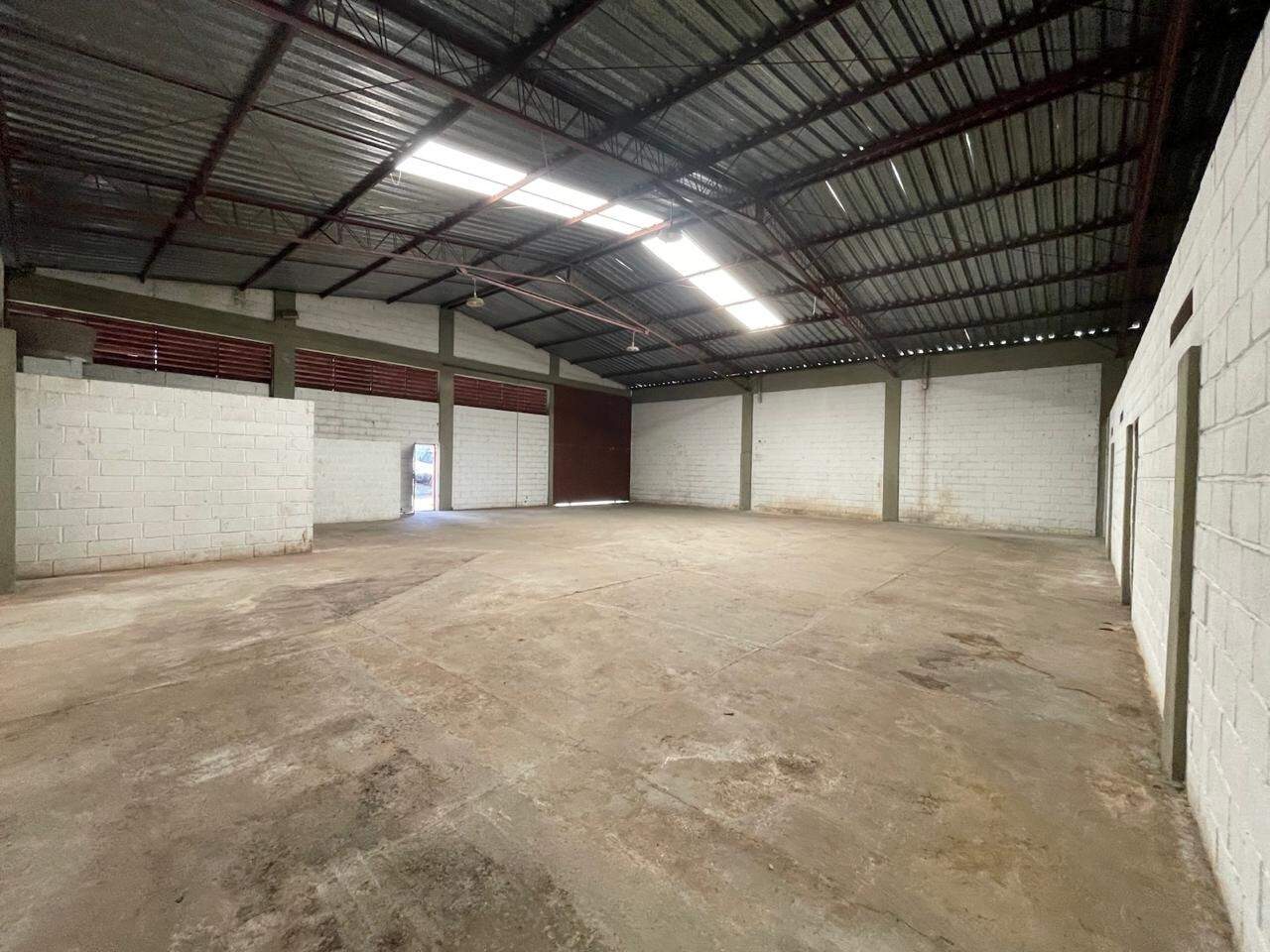 Galpão para aluguel no São Sebastião: 